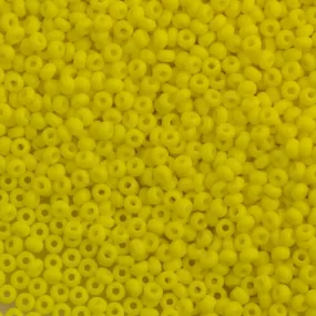 10-01032, Czech 22g Opaque Lemon Yellow