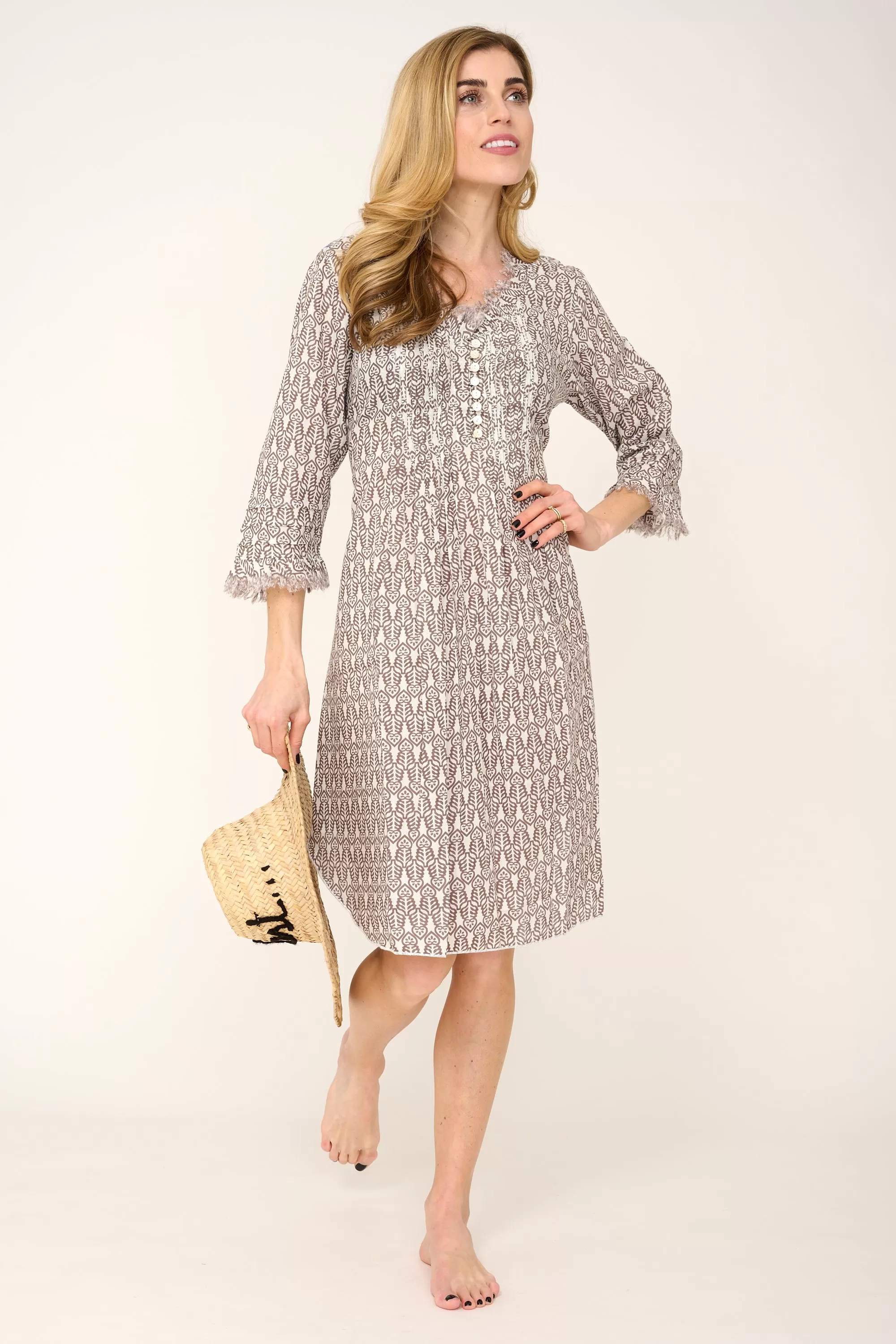 Annabel Cotton Tunic in Fresh Taupe & White