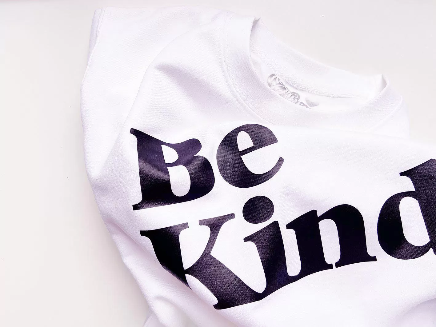 Be Kind - Kids Unisex Fit Sweater