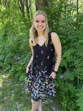 BLACK FLORAL SLEEVELESS DRESS