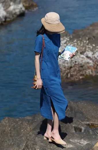 Classic Linen Cheongsam Dress in Blue