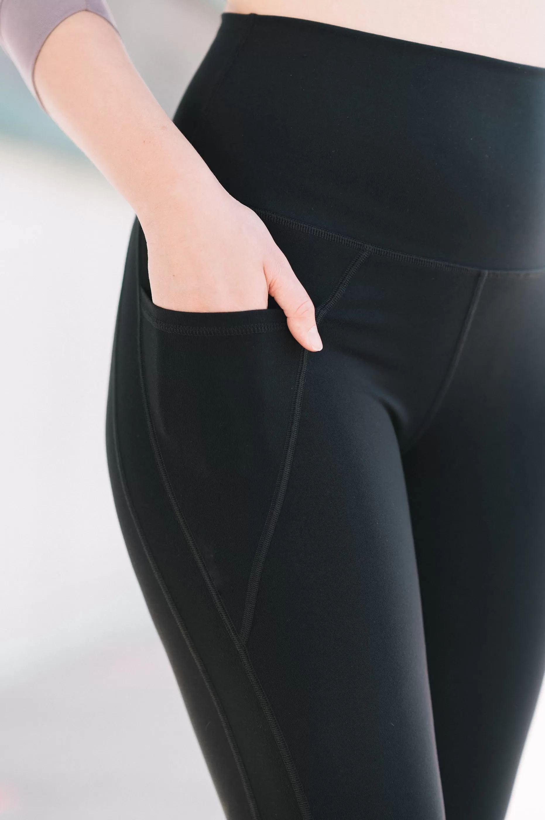 COZY BAMBOO-BLEND LEGGING