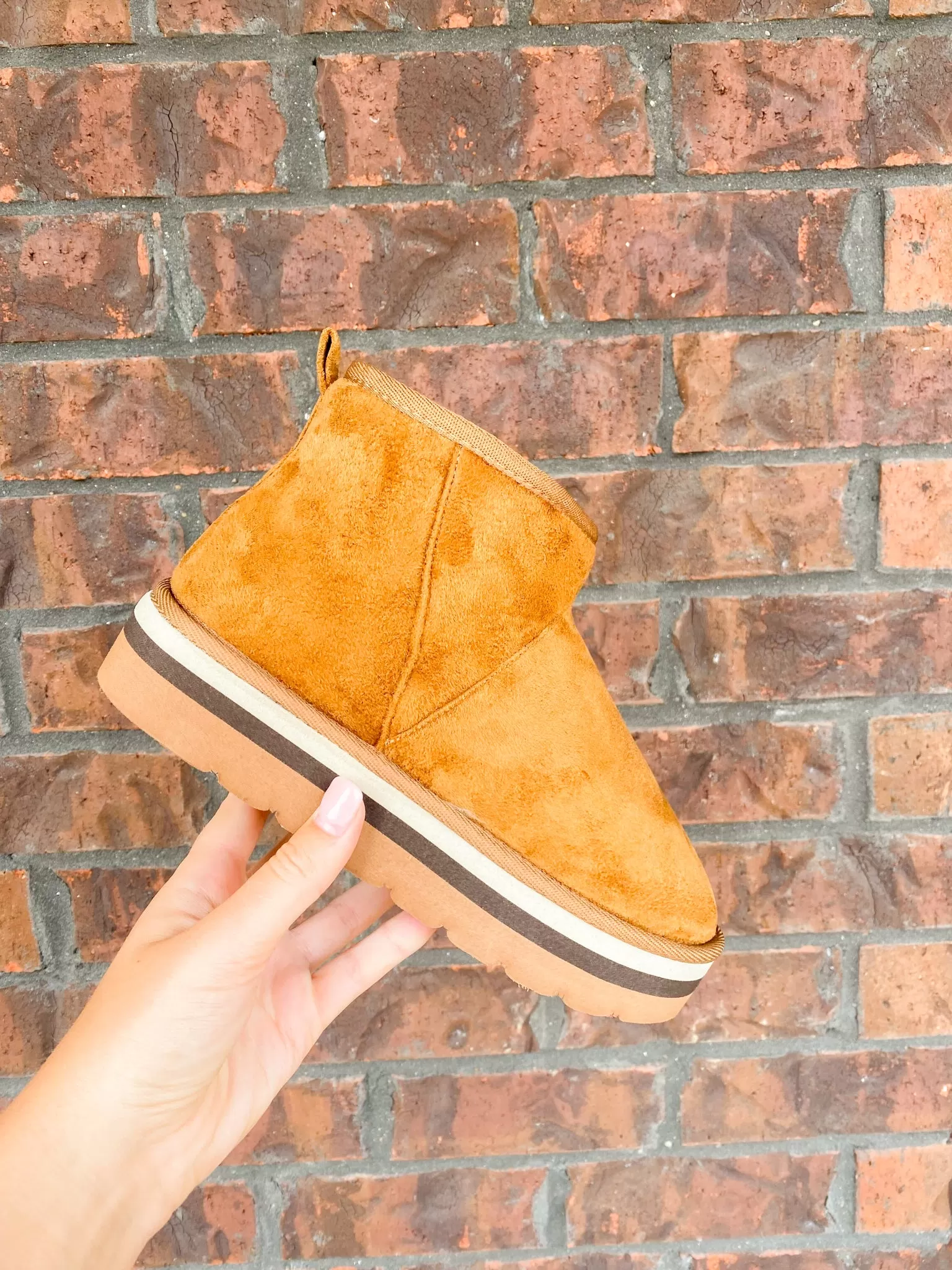 Gabby Fur Lined Platform Boots- Whiskey