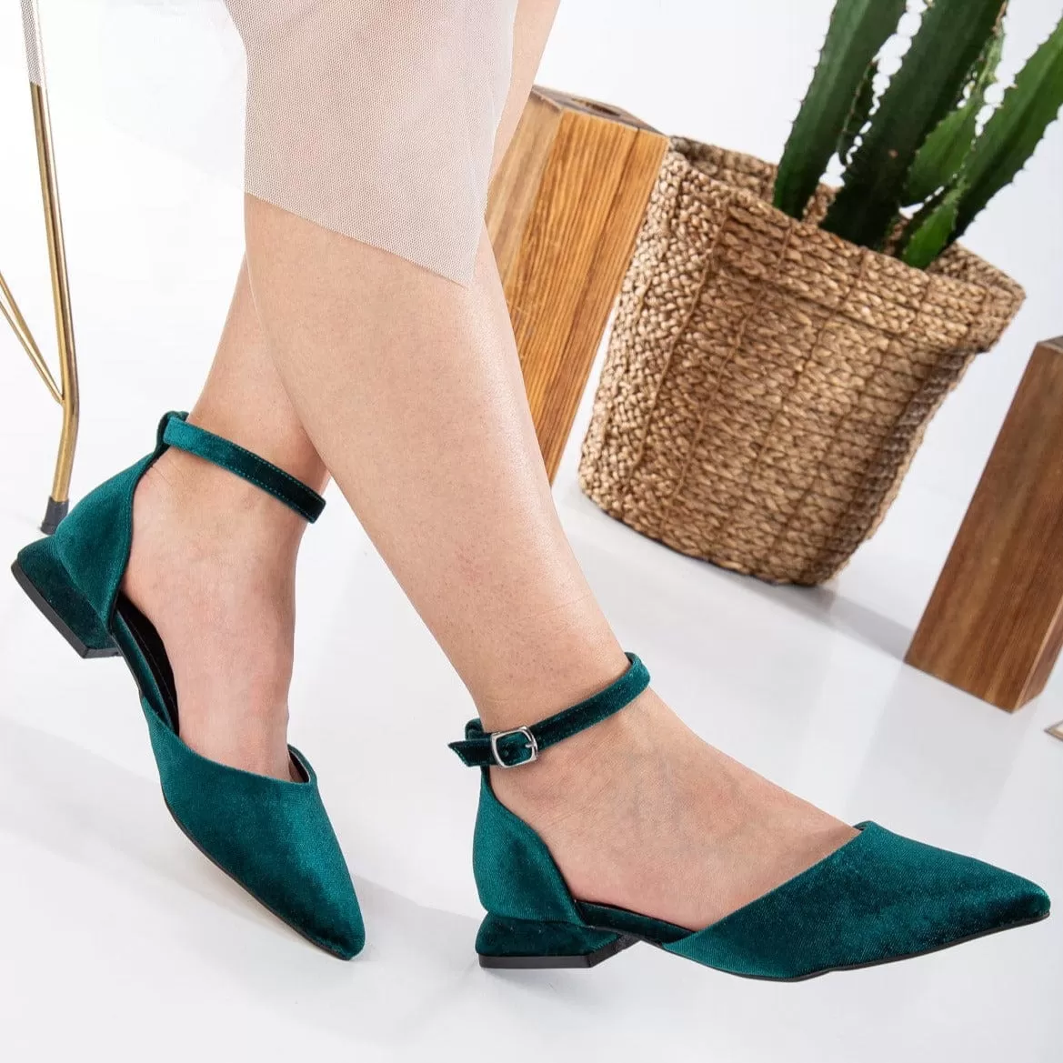 Madeline Vegan Velvet Flats | Emerald Green