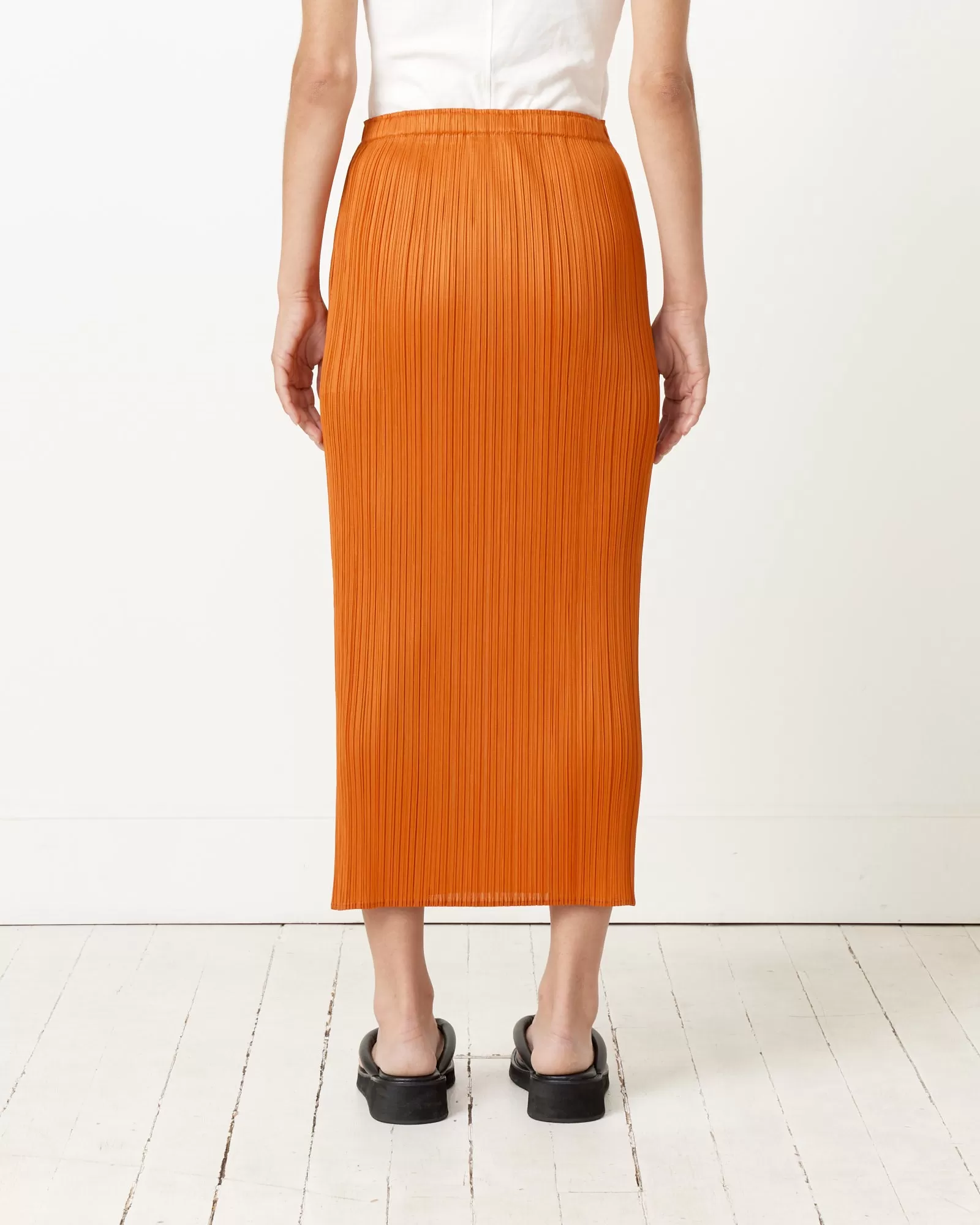 MC April Skirt in Brown Chile