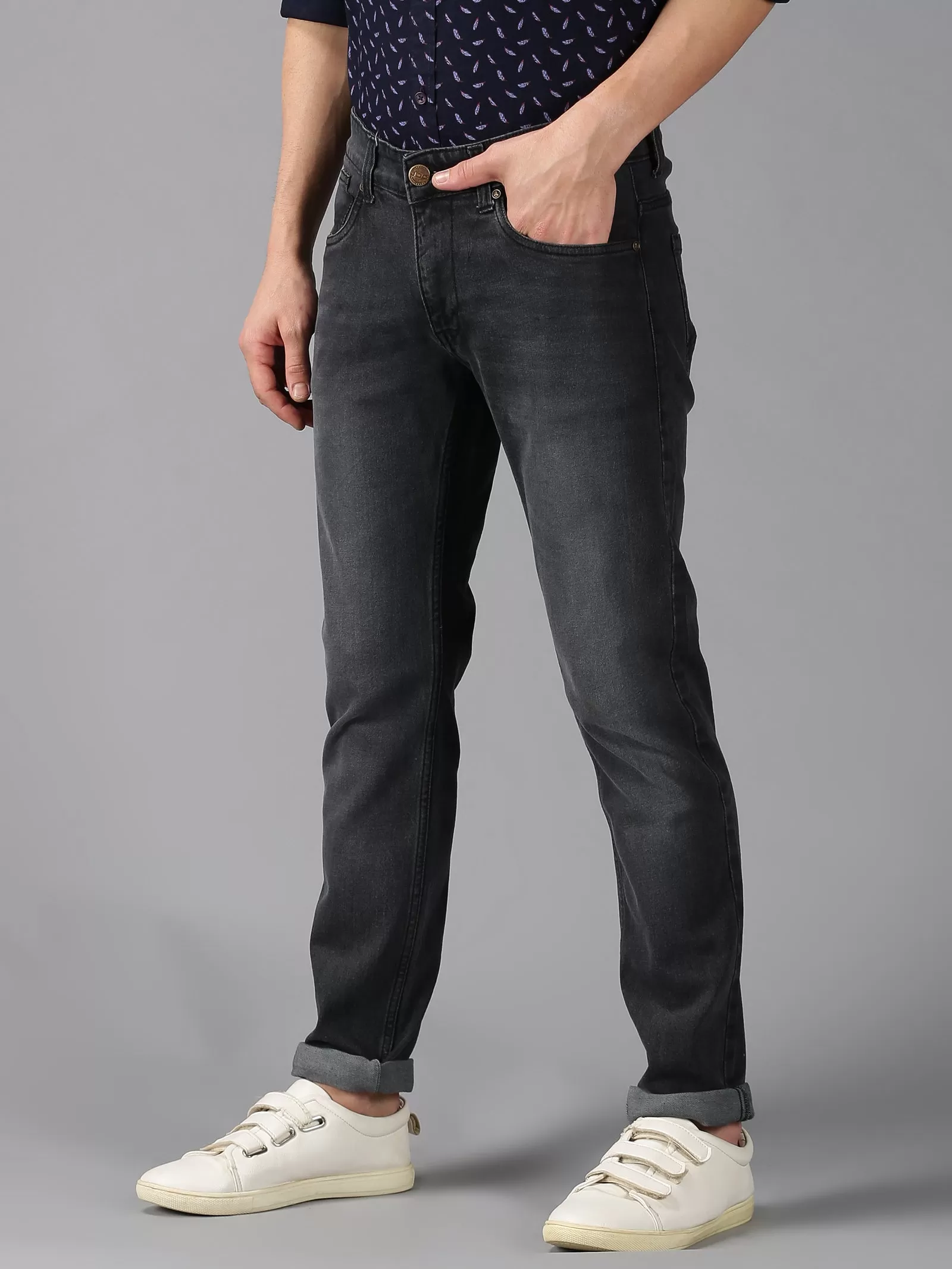 MEN'S BLACK WASHED SLIM FIT JEANS