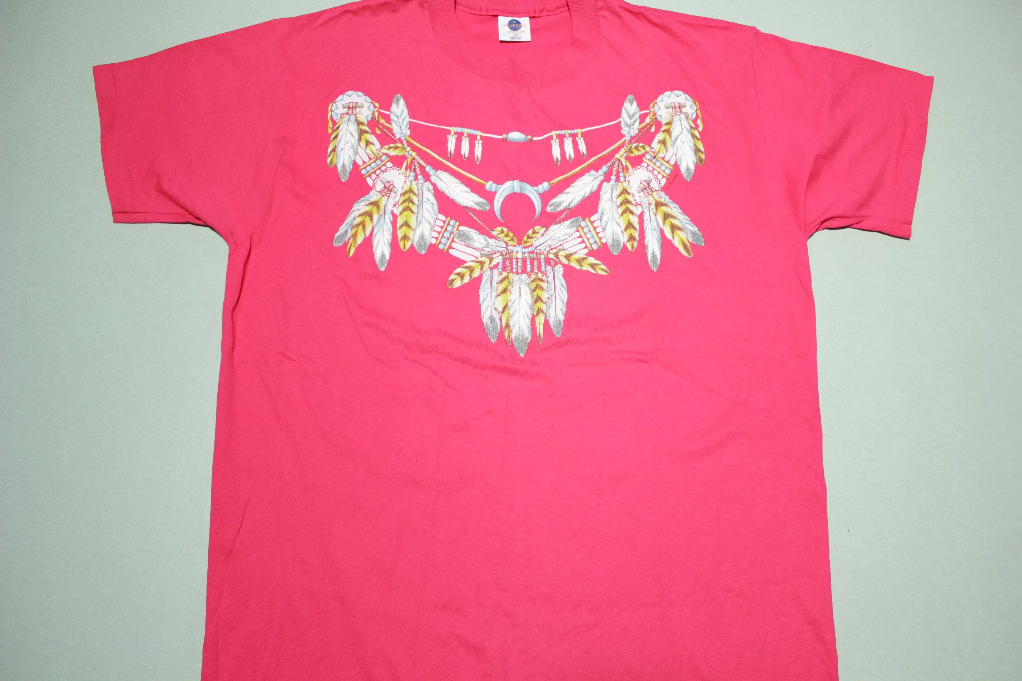 Native American Tribal Dream Catcher Feathered Universal Vintage 80's T-Shirt