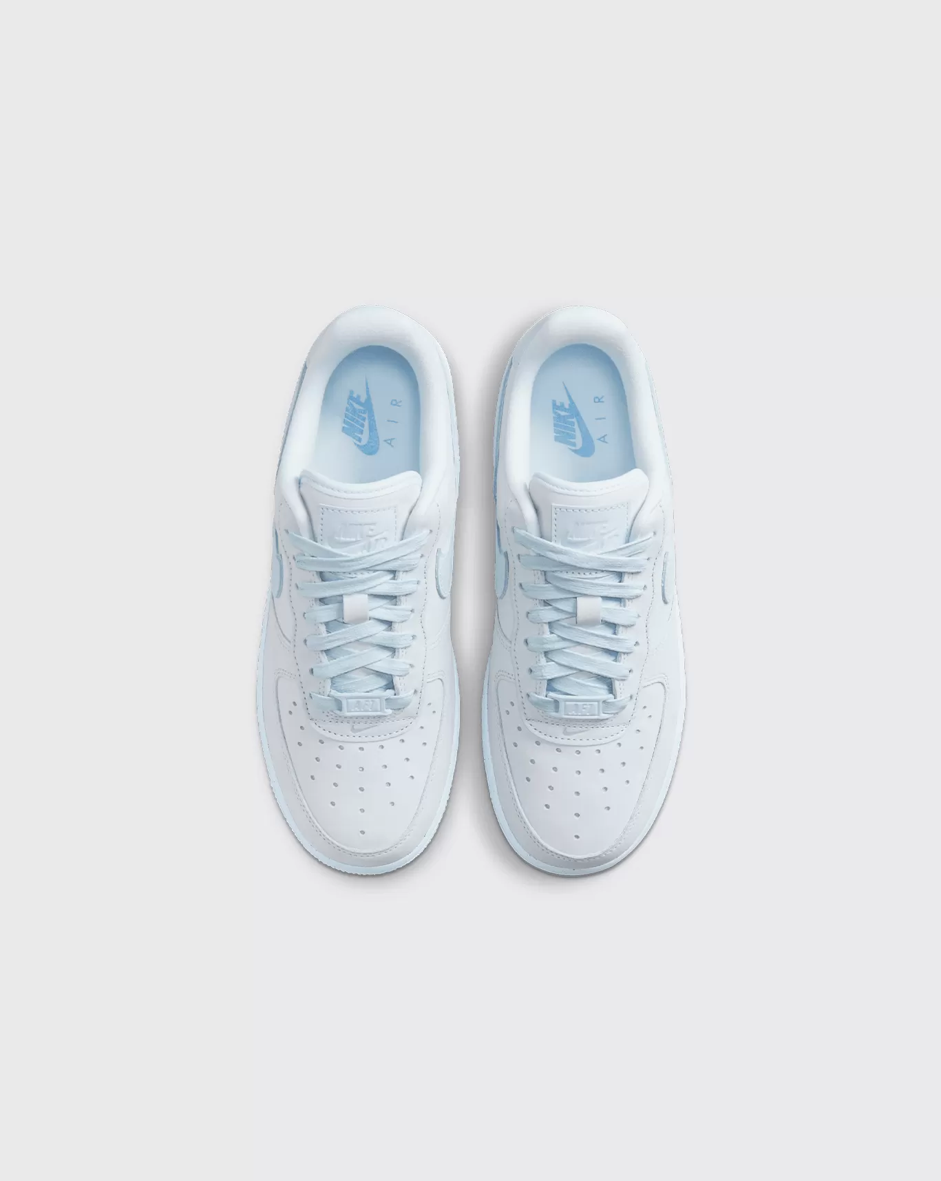 Nike Women's Air Force 1 ’07