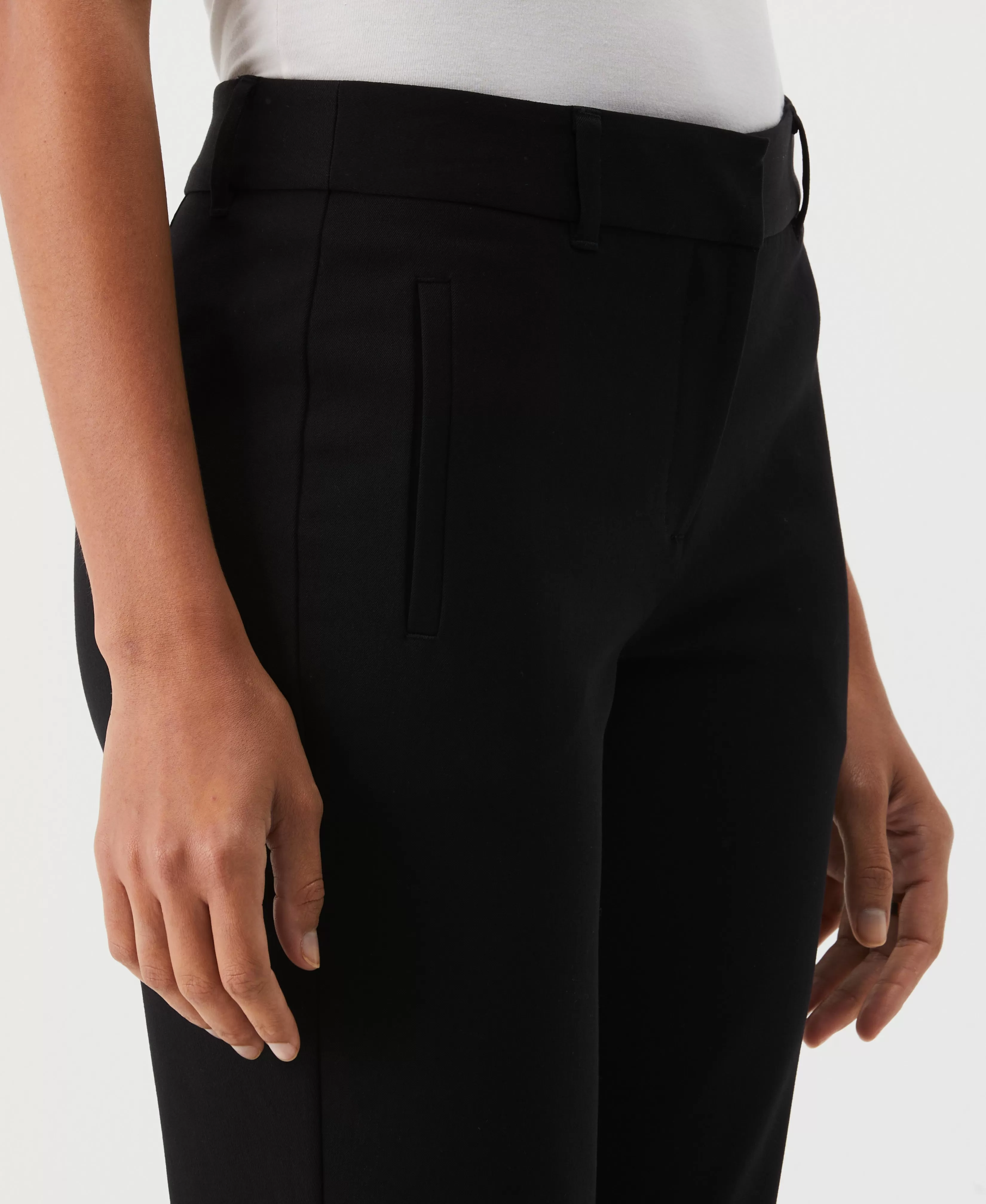 Petite Straight Leg Ankle Pant