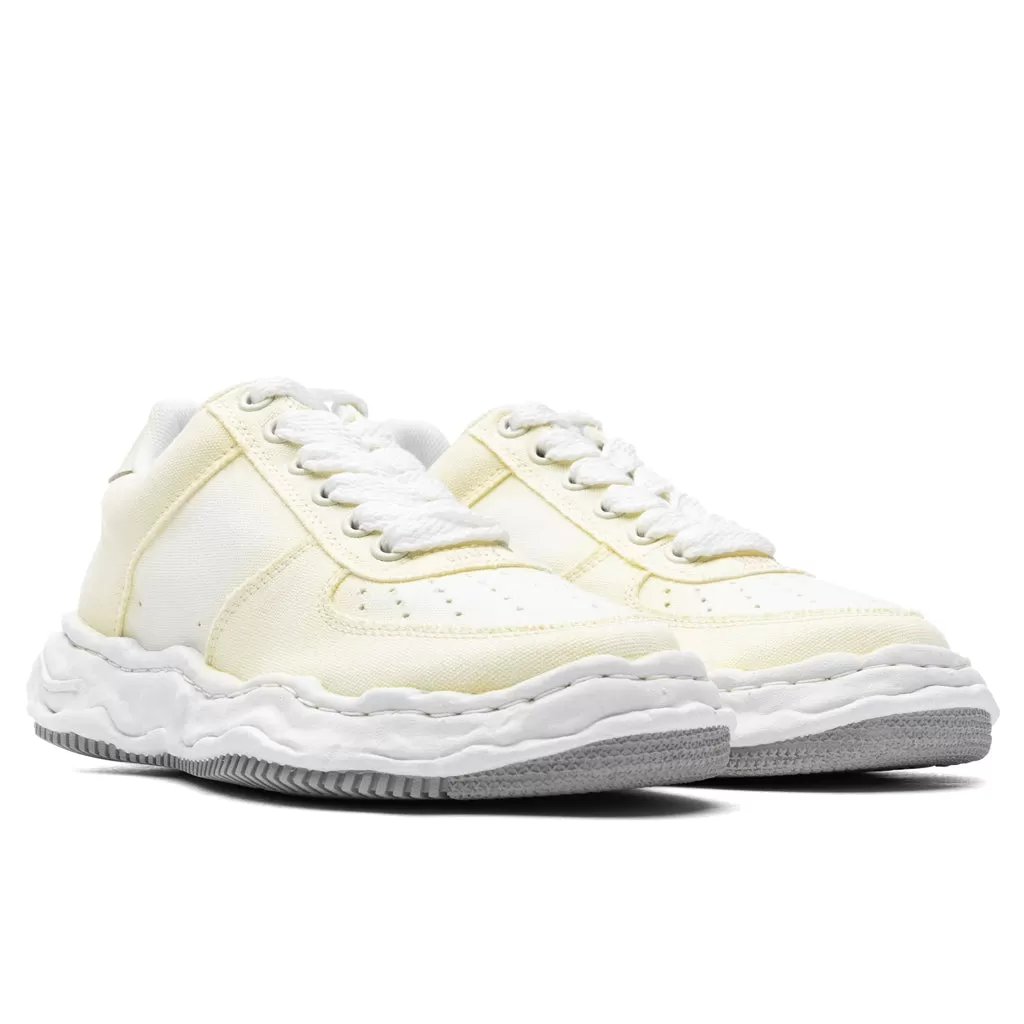 Wayne Low Top Sneakers - White