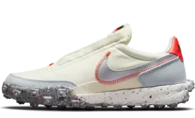 WOMEN'S NIKE WAFFLE RACER CRATER